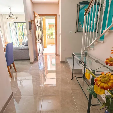 Canovas - Casa Medina Nerja