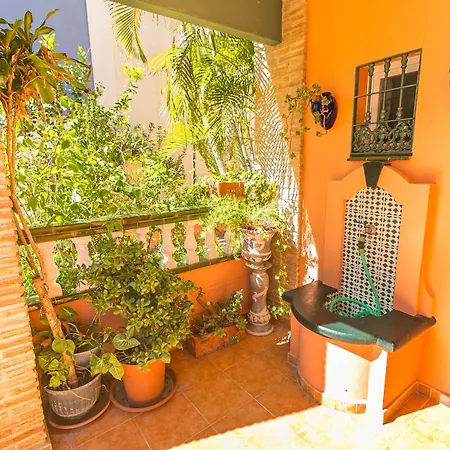 Canovas - Casa Medina Apartman *